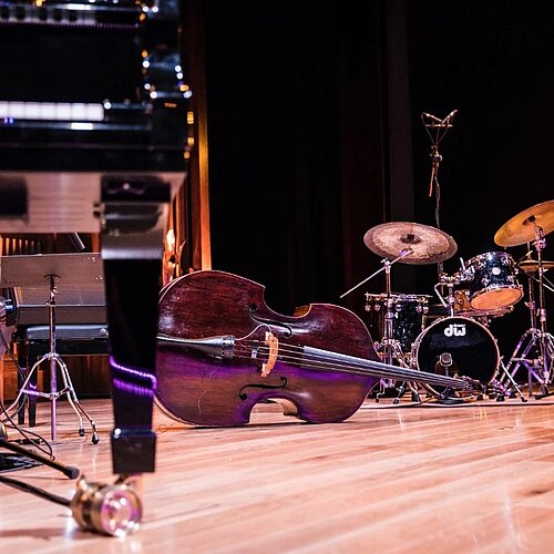 How to stand out as a composer mobile