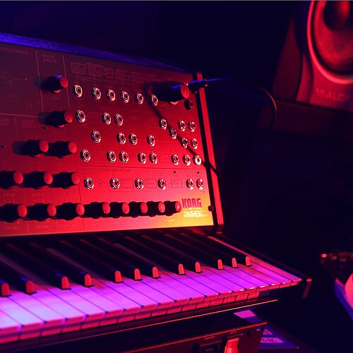 synth ujam way desktop