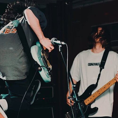 learn how to create basslines that stick desktop