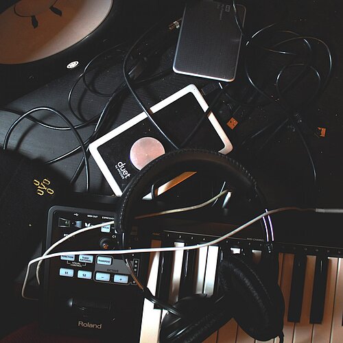 bedroom producer scaled