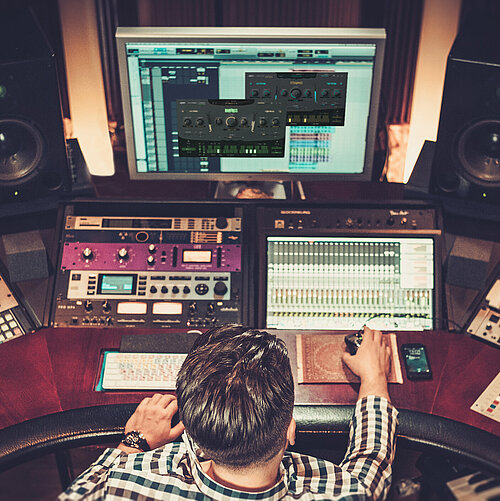 Hollywood Sounds at Your Fingertips Header