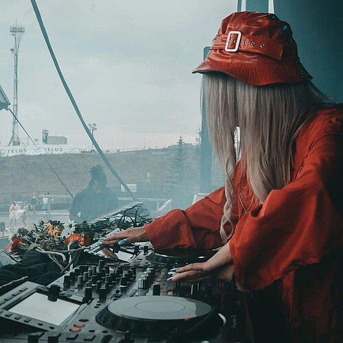 the ultimate guide to edm sound design mobile